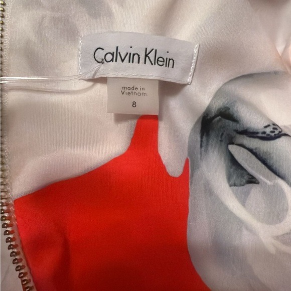 Size8 - Picture 6 of 6